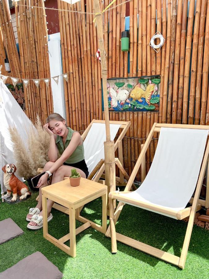 Baan Tipsukon Panzió Larn-sziget Kültér fotó